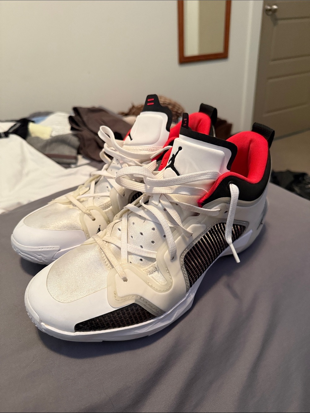 Jordan XXXVII 37 low Bred Basketball Shoes - Picture 1 of 6